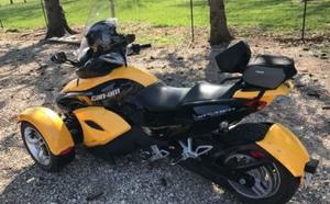  CAN-AM Spyder GS