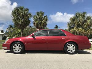  Cadillac DTS ! 58K MILES! HEATED STEERING WHEEL AND