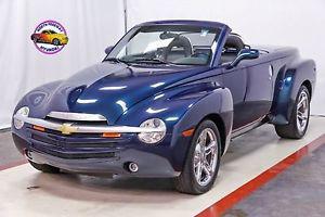  Chevrolet SSR 6.0L V8 - Chome Wheels Carpeted Bed w/