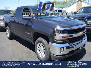  Chevrolet Silverado  LT