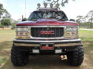  GMC Suburban LIFTED SHOW LIMITED