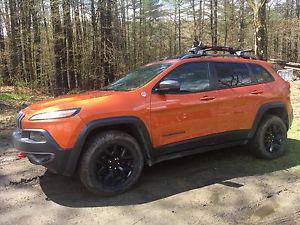  Jeep Cherokee Trailhawk