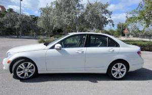  Mercedes-Benz C-Class C 300 Luxury Sedan