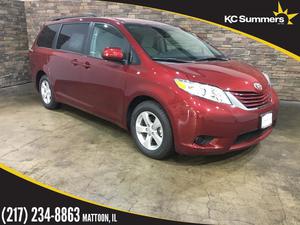  Toyota Sienna - LE