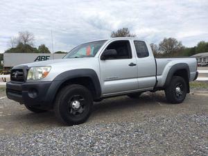  Toyota Tacoma - 4dr Access Cab 4WD SB