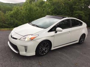  Toyota Prius - 4 Cylinders