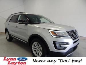  Ford Explorer XLT - XLT 4dr SUV