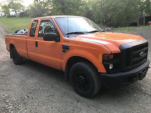  Ford F-250 HD,XL SUPERCAB,LONG BED,2WD