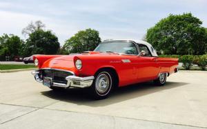  Ford Thunderbird