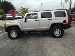  HUMMER H3 - Sport Utility 4D