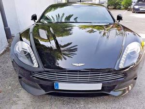  Aston Martin Vanquish - V