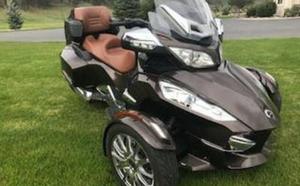  CAN-AM Spyder Limited