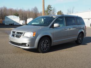  Dodge Grand Caravan SXT in Youngstown, OH