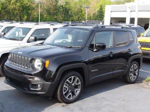  Jeep Renegade Latitude in Youngstown, OH