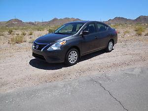  Nissan Versa