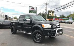  Toyota Tundra SR5 4DR Double Cab 4WD SB V8