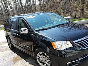  Chrysler Town & Country Touring-L in Quakertown, PA