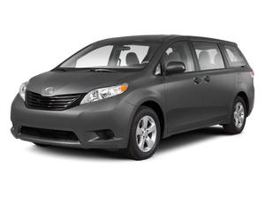  Toyota Sienna LE 8-Passenger in Middletown, CT