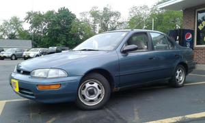  GEO Prizm - 4dr Sedan