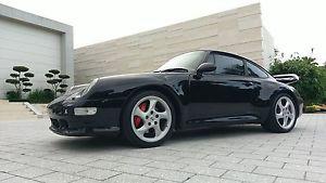  Porsche 911 C4S