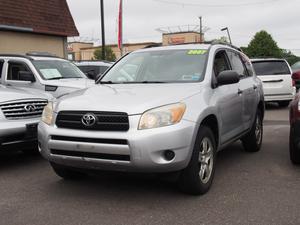  Toyota RAV4 in Lindenhurst, NY