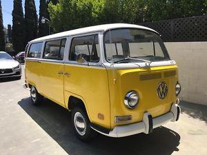  Volkswagen Bus/Vanagon