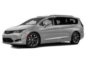  Chrysler Pacifica Touring-L Plus - Touring-L Plus 4dr