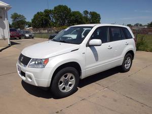  Suzuki Grand Vitara - 4dr SUV 4WD w/Hard Spare Tire