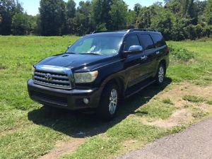  Toyota Sequoia Platinum