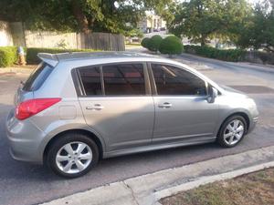  Nissan Versa 1.8 SL - 1.8 SL 4dr Hatchback