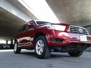  Toyota Highlander - 4dr SUV