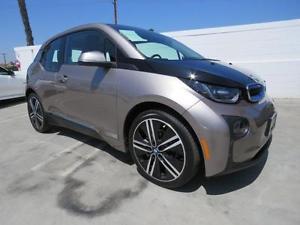  BMW i3 --