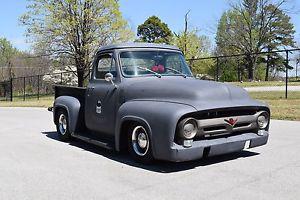  Ford F-100