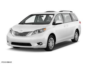  Toyota Sienna XLE 5DR 8SPG WGN V6 in Schaumburg, IL