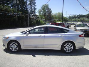 Used  Ford Fusion SE