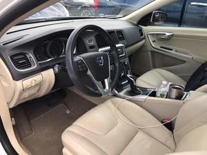 Used  Volvo S60 T5 Platinum