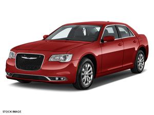  Chrysler 300 in North Olmsted, OH