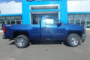  Chevrolet Silverado  - LS