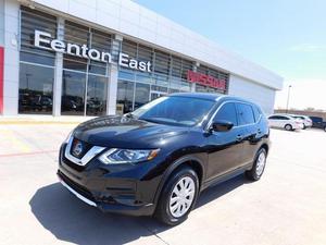  Nissan Rogue - S