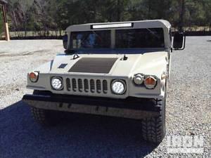  Hummer H1 MILITARY