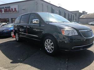  Chrysler Town and Country Touring-L - Touring-L 4dr