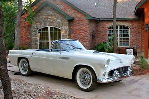  Ford Thunderbird