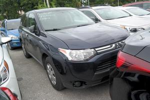  Mitsubishi Outlander ES - ES 4dr SUV