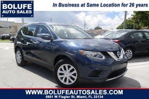  Nissan Rogue - S