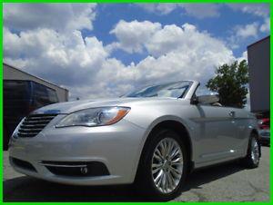  Chrysler 200 Series Limited Convertible
