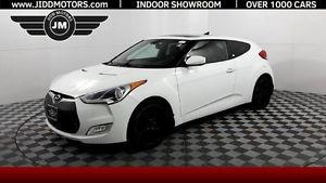  Hyundai Veloster w/Red Int