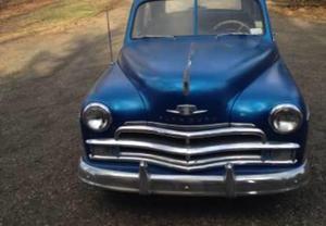  Plymouth Deluxe -