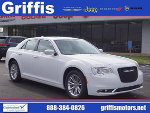  Chrysler 300 Limited - Limited 4dr Sedan