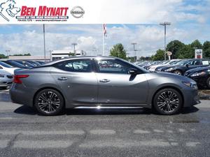  Nissan Maxima Platinum in Salisbury, NC