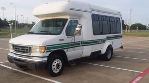  Ford E-350 -